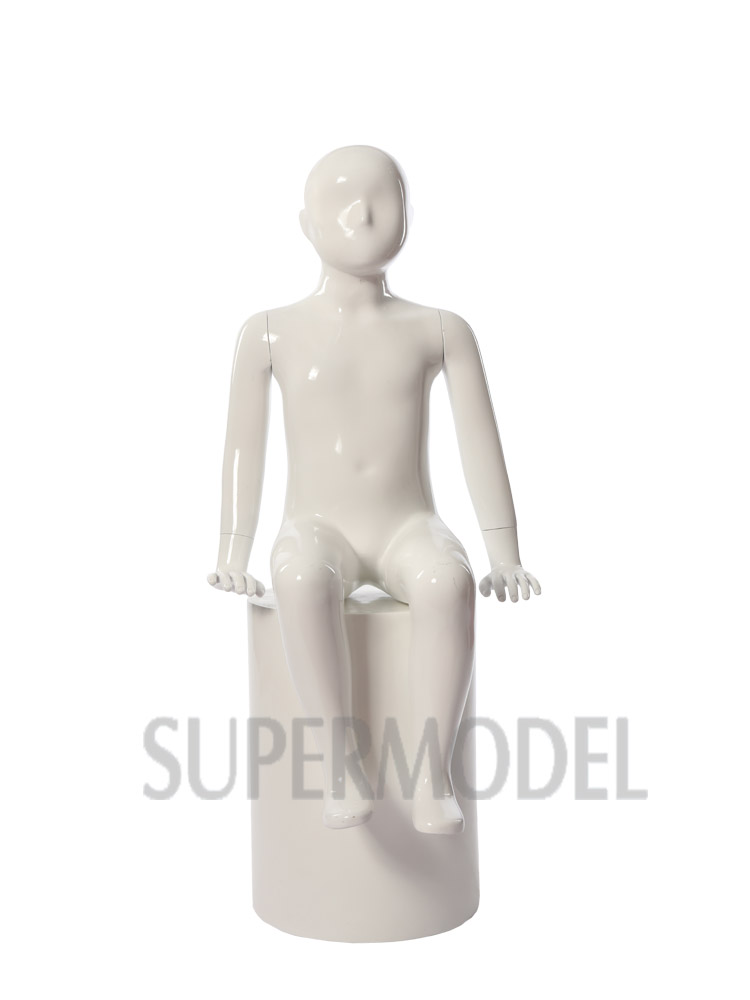 sitting child mannequin 